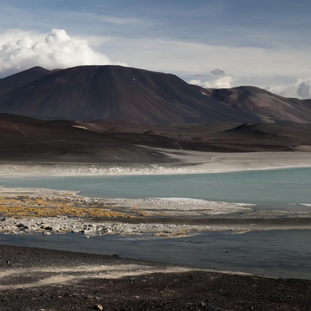Algunos paisajes del Altiplano de la región de Atacama, al interior de Copiapó.
Por aqui volveremos a estar en una nueva expedición de aventuras este 2026.
Destino en preparación!!