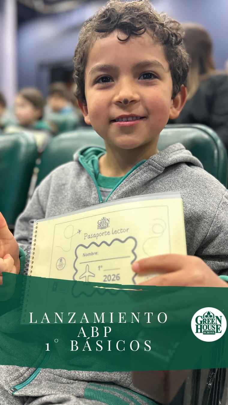 🌱Los Primeros Básicos Oak, Pine y Poplar dieron inicio a una emocionante aventura: “Un viaje por la lectura”. Este lanzamiento tuvo como propósito motivar a nuestros estudiantes a descubrir el maravilloso mundo de los libros, fomentando el gusto por leer, imaginar y aprender a través de diferentes historias.
💚Para comenzar este viaje, cada niño y niña recibió su Pasaporte Lector, que los acompañará durante esta experiencia y les permitirá cumplir distintas misiones y desafíos lectores.
✨¡Así comienza este gran viaje, donde cada libro será un nuevo destino y cada lectura, una nueva aventura! ✈️📖
#greenhousespirit💚 #greenhouseschool #comunidadgreenhouse💚